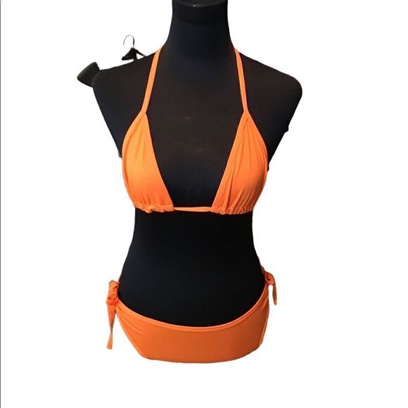 Bright orange swimming suit bikini - Picture 2 of 8